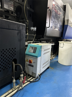 Controlador de temperatura do molde do tubo de cobre 50-180 graus C com 1-5 HP de potência de resfriamento e potência de bomba
