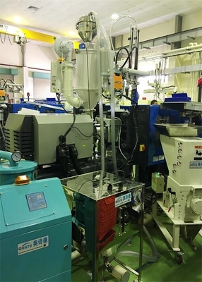 Secador de plástico de várias dimensões com potência real de 4 a 48 kW