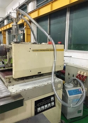 Alimentador plástico do carregador do vácuo da pelota da resina máquina de carregamento 380V 50Hz da sução do auto