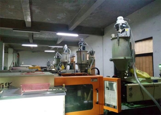 Máquina de carga de alimentação OAL da resina plástica do carregador 220V do vácuo independente auto