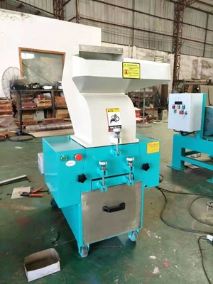 SKD-11 granulador plástico de alta velocidade da retalhadora do granulador 3.75KW para o corte do defeito