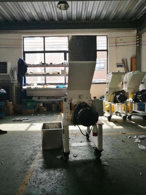 Moedor de baixa velocidade Crusher Granulator Industrial de OG-3LS para defeitos plásticos dos Sprues