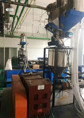 Doseador volumétrico do aditivo plástico pneumático da cor de Masterbatch da máquina de mistura