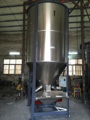 Tipo vertical da máquina grande do misturador do misturador da resina de plástico do volume para misturar o material plástico