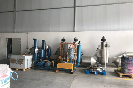 Sistema de alimentação centralizado automatizado de capacidade de 500-2000 kg para secagem de materiais plásticos