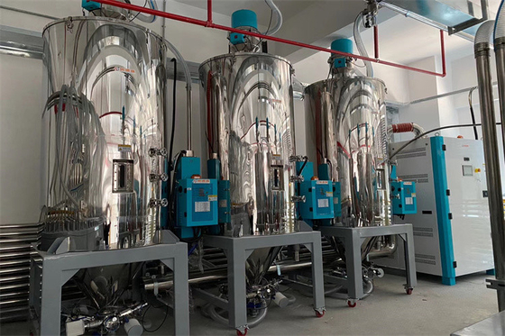 Transportando o sistema de alimentação centralizado material plástico para o processo da extrusão