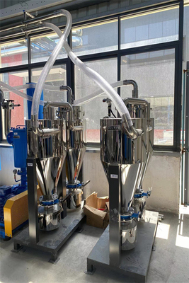 Sistema de alimentação centralizado controlado por PLC 0,5-2T/H Capacidade de transporte Controle remoto incluído