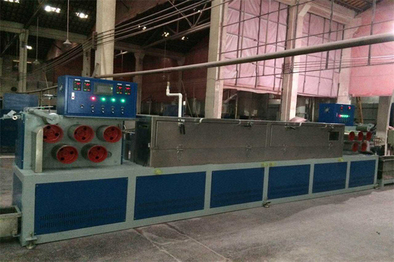 O controle inteligente PP plásticos do PLC prende com correias a linha de produção fita com 5-19 milímetros de cor verde